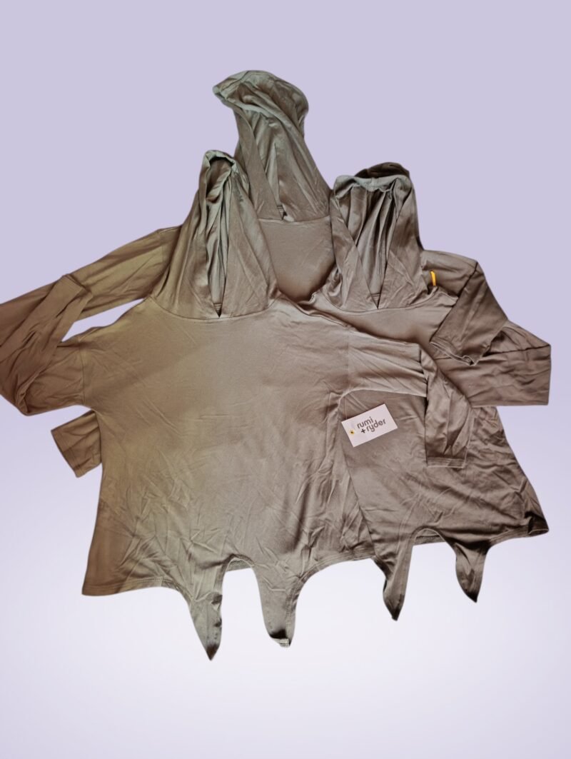 Remera con capucha